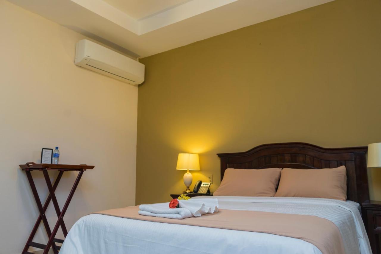 Farallones Hotel Chinandega Kültér fotó