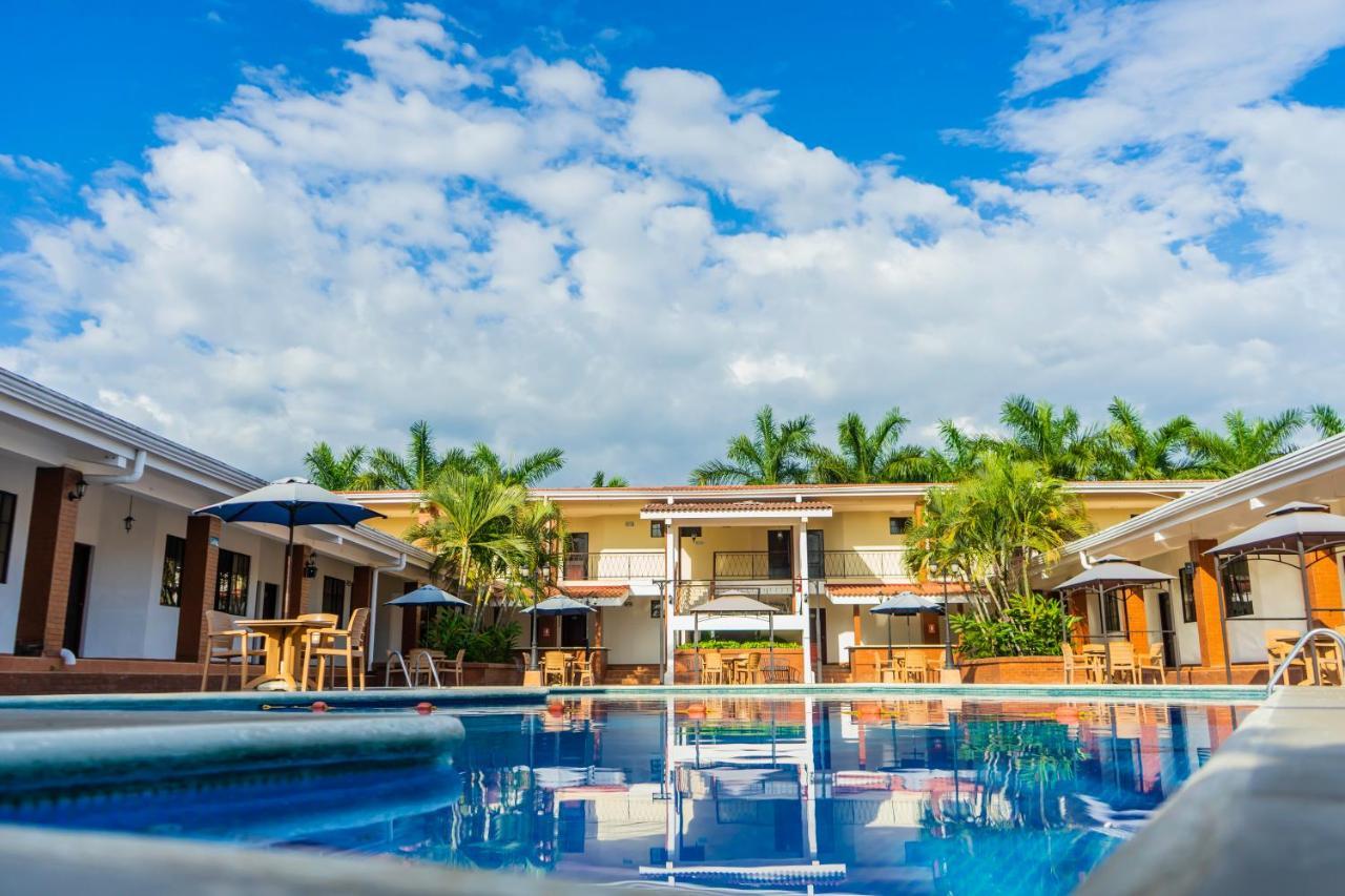 Farallones Hotel Chinandega Kültér fotó