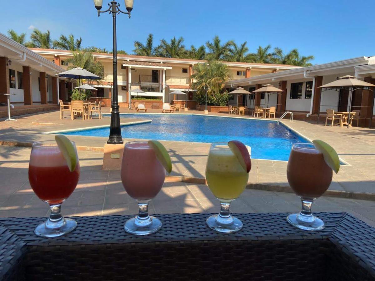 Farallones Hotel Chinandega Kültér fotó